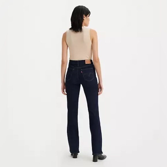 ๐13xHP!!๐ NWT Leviโs | Classic Bootcut Sculpt Jeans - Picture 15 of 16